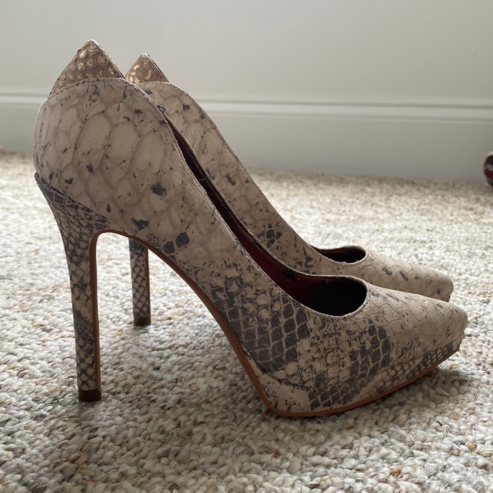 Sam Edelman Celia High Heels 4.5M— Snake Print